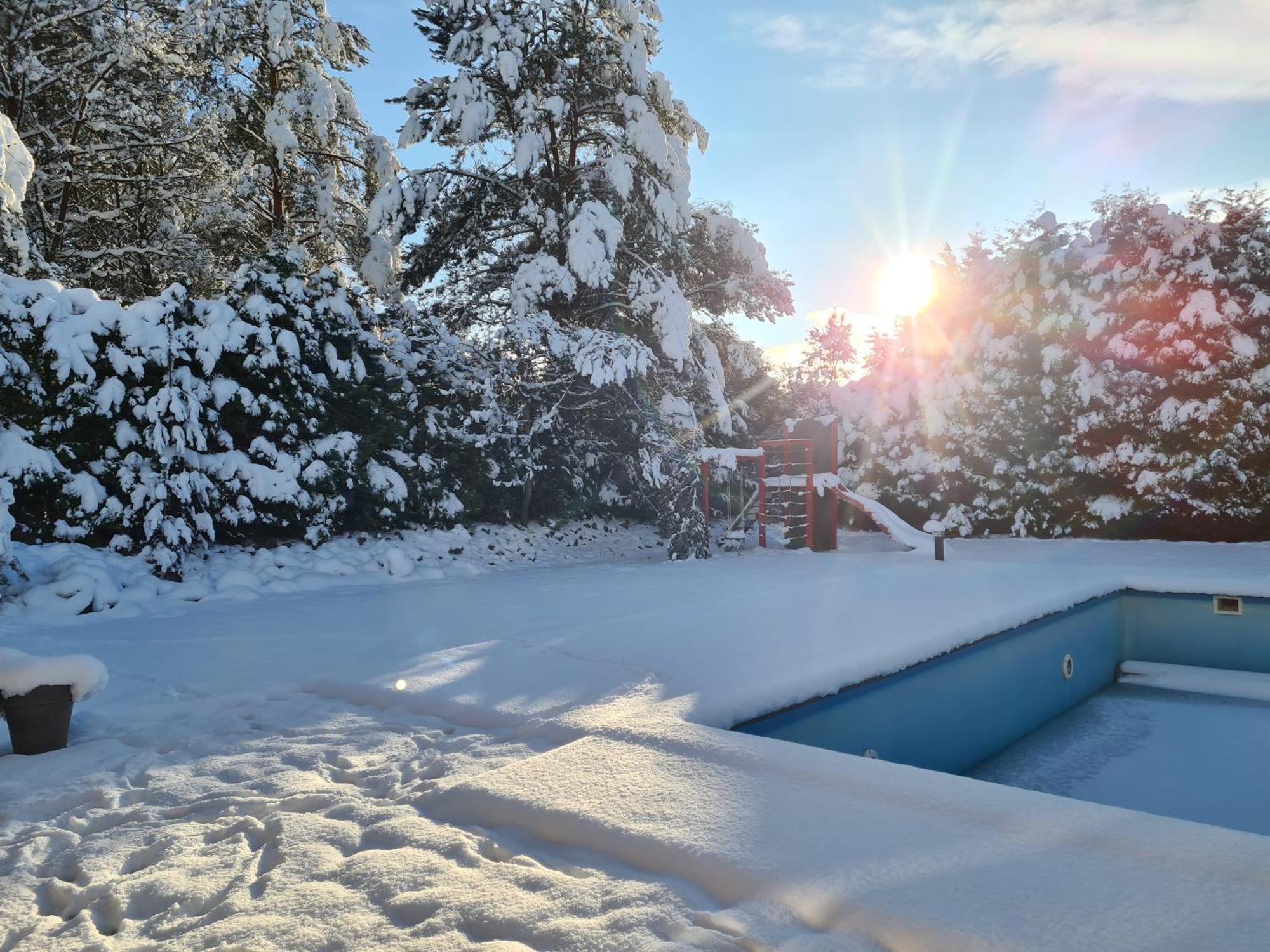 Wigwam Dom Z Basenem Na Kaszubach Villa Sulęczyno Kültér fotó